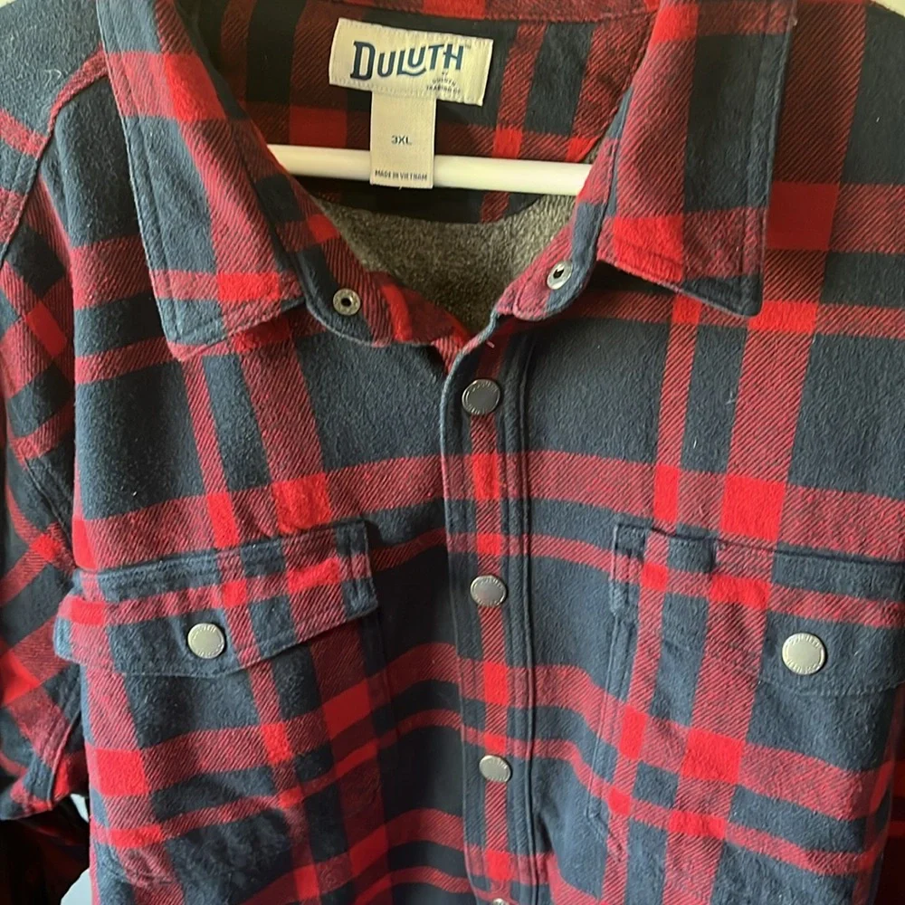 Duluth Trading Co. Navy and red flannel ShirtJac. 3XL. Worn one time - Picture 3 of 9